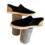 UGG  Women's Adley Perforated Slip-On Sneaker Size 8 Suede Black and Tan Preppy Photo 0