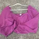 Le lis Medium  Crop Top Photo 0