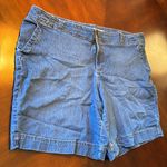 Faded Glory size 18W woman stretch jean shorts Photo 1