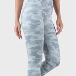 Kyodan NWT  Light Grey Camo High Waist Leggings size S Photo 8