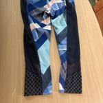 Athleta Electric Geo Sonar Capri Leggings Medium Geometric Print Polyester Blend Photo 2