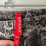 Spanx Jeanish Leggings Snakeskin Snakeprint Black Taupe Women’s Size Medium Photo 9