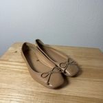 EXPRESS  Women’s Square Toe Ballet Flats in Tan Size 7 Photo 3