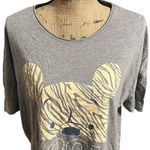 Disney Gray Cropped T-Shirt with Pooh Bear Design Photo 2