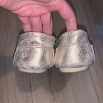 SOS Shoes of soul Silver Glitter Flats Size 9 Photo 3