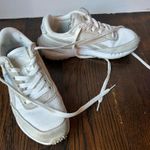 Reebok Women’s  Suede Comfort Foot Bed Ortholite Off-White Athletic Shoes, size 7.5 Photo 2