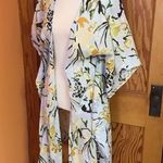 America & Beyond Women's Blue Floral Kimono/Duster Size M Photo 8
