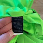 Black Halo NWT  Cooper Sheath Dress One Shoulder Neon Green Puff Sleeve Size 6 Photo 7