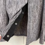 Lululemon ‎ Grey Heathered Snap Front Scarf Athletic Casual Womens Photo 4