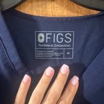 FIGS Scrub Top Navy Photo 2