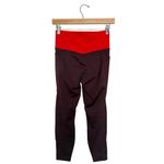 Athleta Women’s Tenacity 7/8 Tight in Powerlift Size S Antique Burgundy 487732 Photo 6