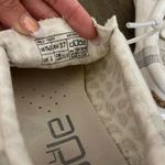 Hey Dude White Photo 3