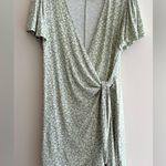Nine Britton Green and White Animal Print Stretch Wrap Dress, Size Large Photo 0