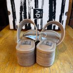 Dolce Vita womens Lextra strappy block heel sandals cafe 6 Brown Photo 2