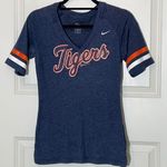 Nike  Detroit Tigers V Neck Tee Small Photo 0