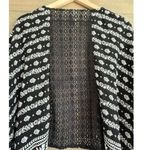 Aeropostale  Black & White Crochet Back Shrug One Size Photo 3