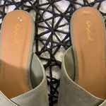 Qupid  woman size 9 flats slip on shoe Photo 2