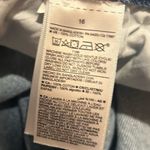 Old Navy  Darla Extra High Rise Loose Tapered Mom Jean Distressed Blue Size 16 Photo 6