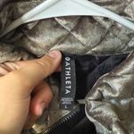 Athleta Women’s Whisper Featherless Quilter Puffer Vest L Photo 3