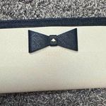 Kate Spade hazel court bow tie tuxedo wallet Cream Black NWOT Photo 0