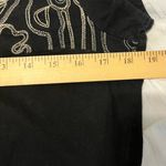 The North Face black with embroidery short sleeve shirt in large Photo 5