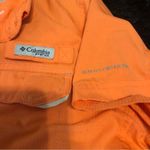 Columbia Omni shade PFG orange shirt tee top with pockets women’s M Photo 2