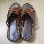 Born Woven Cross Strap Brown Sandals Size 8 Euro 39 Photo 2