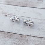 Vintage Avon Clip On Earrings Stunning Silver Tone Two Color Faux Pearl Photo 4