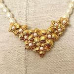 Avon vintage Pearl golden bouquet necklace Photo 3