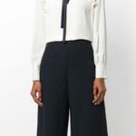 Tory Burch
Diana Top In Neutrals Sz4 Photo 0