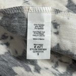 W5 Shirt Womens Small Gray Cream Floral Flower Whimsy Casual Neutral Minimalist Photo 6