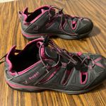 Propet Kids' Black and Pink Shoes Size 9 Photo 4
