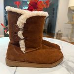 Cozy Brown Shearling Photo 2