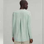 Lululemon  Modal Pleated Back Long Sleeve Lightweight Shirt Silver Blue Photo 1