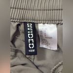 H&M  women's Cargo Pants - Olive Photo 1