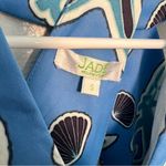 Jade Melody Tam Sleeveless V Photo 10