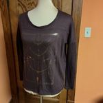 Knot Sisters  Beachy geometric long sleeve top Photo 6