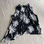 Avenue  Floral Sleeveless Blouse‎ Womens Size Blue White Flowers Asymmetrical Hem Photo 3