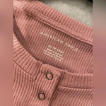 American Eagle Dusty Rose Ribbed Stretchy Short Sleeve Crop Top Henley Size XS Photo 8