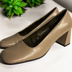 Aerosoles  Women's Size 8 Taupe Tan Square‎ Toe Block Heels Shoes Vintage Y2K Photo 0