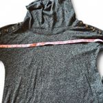 New York Laundry M Gray Cowl Neck Sweater Tortoise Button Shoulder Ribbed Knit Photo 7