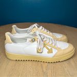 Off-White Women’s Arrow 2.0 White Cream Sneakers Casual Shoes Size 41 / US 11 Photo 1