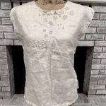 Vintage SYS Hand Embroidered 100% Linen Floral Back Button Top White Size 34 XS White Photo 0