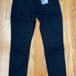 NWT! Levi Strauss Petite Totally Shaping Pull Photo 0