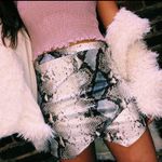 Blue Blush Grey Snake Print Skort Photo 0