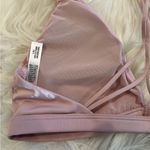 Victoria's Secret NWOT VICTORIA SECRET SPORT PINK FRONT CLOSURE ACTIVE STRAPPY
SPORTS BRA SIZE L Photo 4