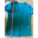 FIGS Technical Collection Casma Scrub Top Size XS Photo 3