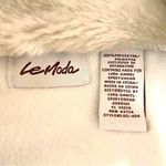 LeModa Zip Front Faux Fur Fleece Cape Cream Colored. One Size Fits Most Photo 4