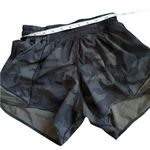 Lululemon Hotty Hot Low Rise Short 4" Camo Photo 5