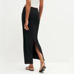 Reformation NWT The  Maria Skirt Black size SP sold out online Photo 5